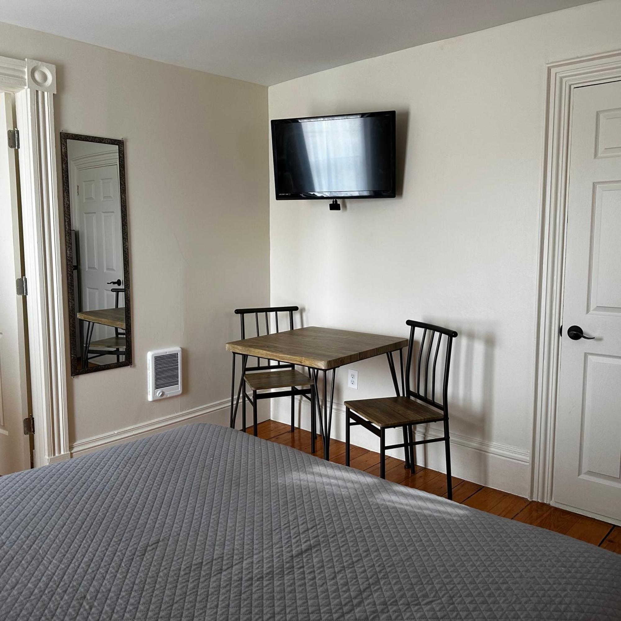 The Whitetail Inn And Suites- ลินคอล์น ภายนอก รูปภาพ