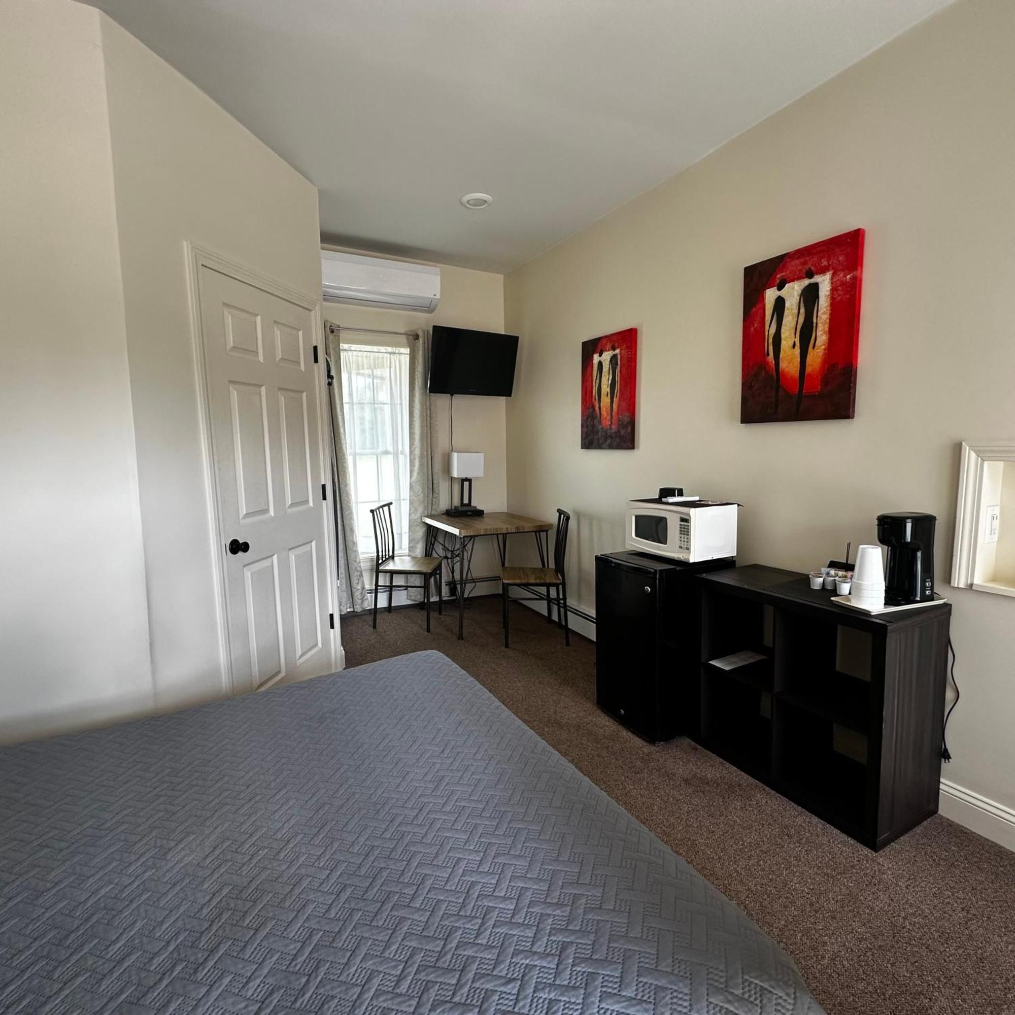 The Whitetail Inn And Suites- ลินคอล์น ภายนอก รูปภาพ