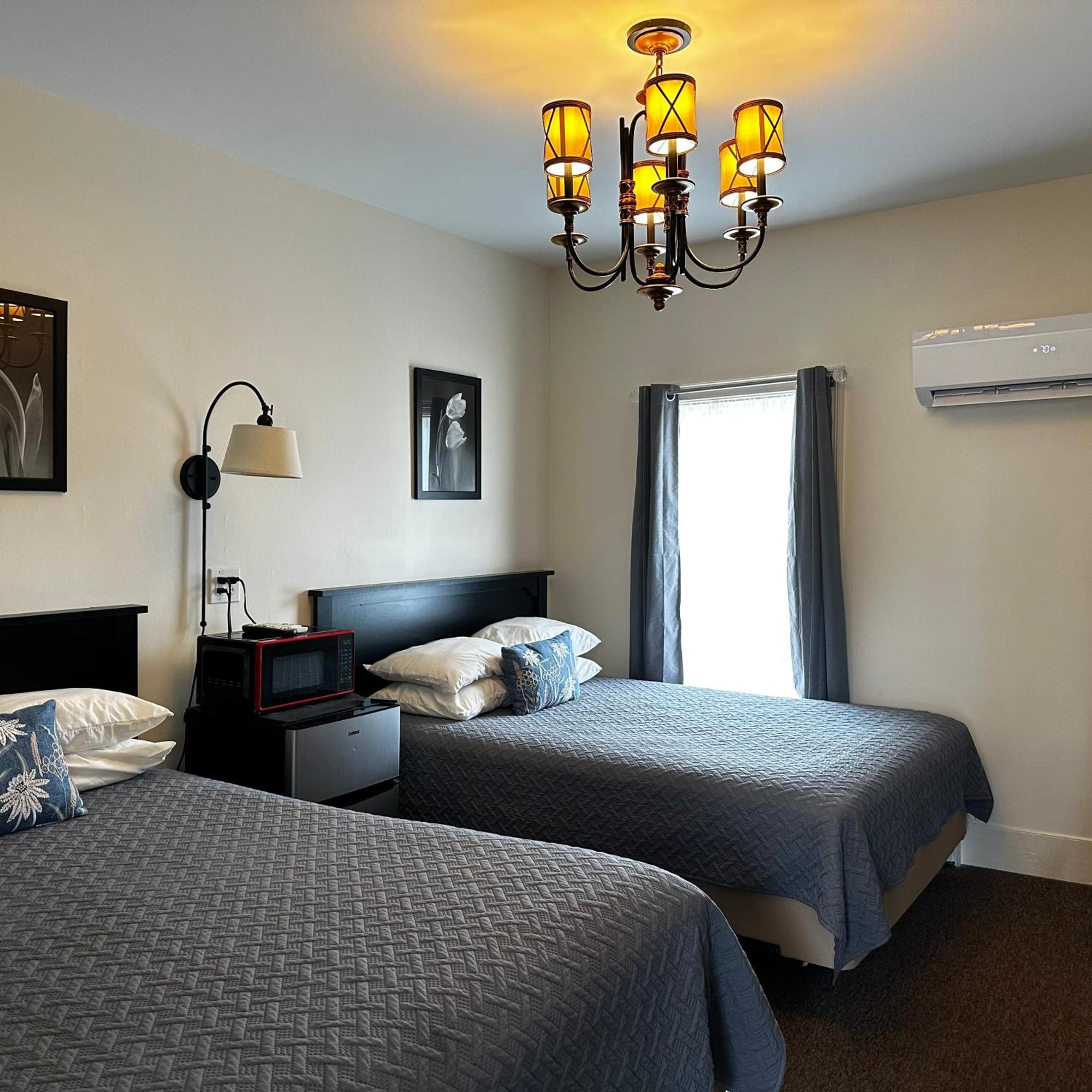 The Whitetail Inn And Suites- ลินคอล์น ภายนอก รูปภาพ